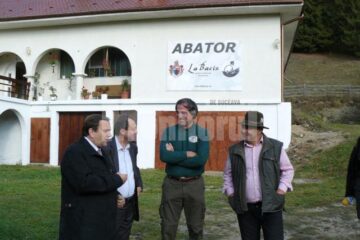 Președintele CJ Suceava, Gheorghe Flutur, a efectuat o vizită de lucru la nou-înființatul abator