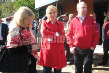 Daciana Sârbu a venit la Suceava pentru a susține proiectul „Va facem analizele”