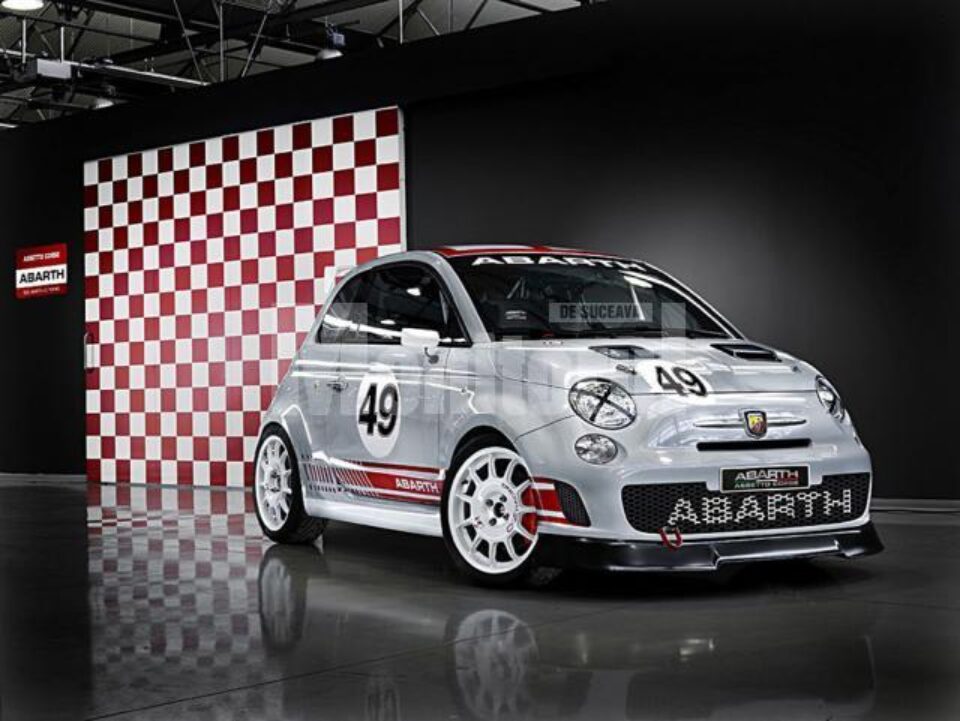 Fiat 500 Assetto Corse, rapidul de Torino