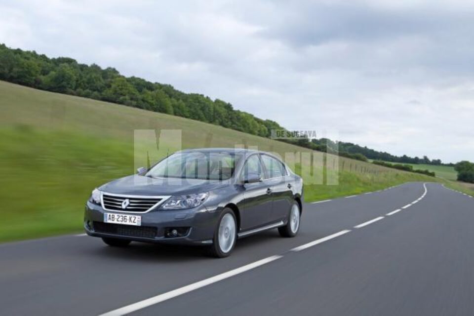 Renault Latitude, noul etalon al francezilor