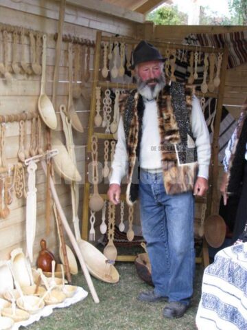 La Câmpulung, Festivalul „Drumul Lemnului” a asimilat în acest an și „Târgul Lăptarilor”