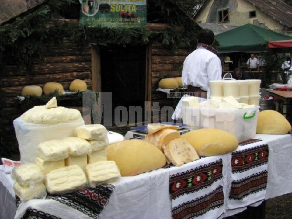 La Câmpulung, Festivalul „Drumul Lemnului” a asimilat în acest an și „Târgul Lăptarilor” La Câmpulung, Festivalul „Drumul Lemnului” a asimilat în acest an și „Târgul Lăptarilor”