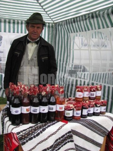 La Câmpulung, Festivalul „Drumul Lemnului” a asimilat în acest an și „Târgul Lăptarilor”