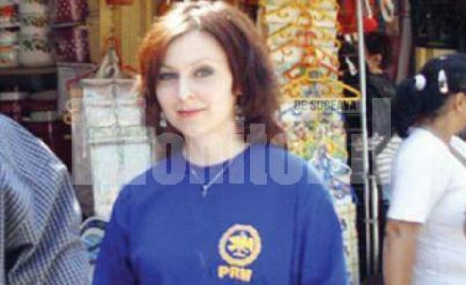 Alina Alupoaei a înregistrat site-urile partidului pe numele firmei pe care o administrează Alina Alupoaei a înregistrat site-urile partidului pe numele firmei pe care o administrează