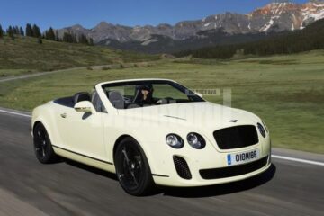 Bentley deține cea mai rapidă decapotabilă din lume
