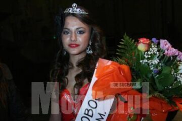 Angela Atănăsoaie, Miss Boboc 2011 la Colegiul „Ștefan cel Mare”