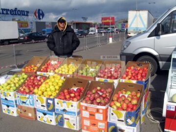 Producătorii de mere, prezenți la Serbările Toamnei