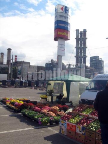 Serbările Toamnei în parcarea Shopping City Suceava