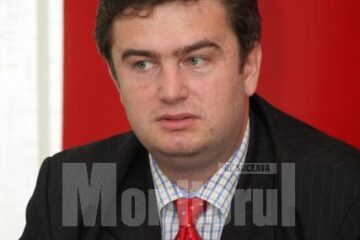 Cătălin Nechifor: „În condițiile în care avem o persoană din afara PSD, PNL sau PC, putem să atragem mai multe voturi din partea tuturor partidelor”
