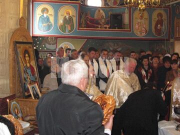 Sfințirea centrului filantropic din Valea Putnei