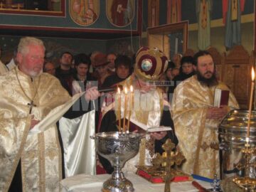 Sfințirea centrului filantropic din Valea Putnei