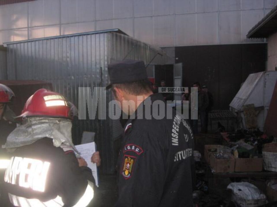 Săptămâna trecută a luat foc un chioșc, de la o țigară aprinsă