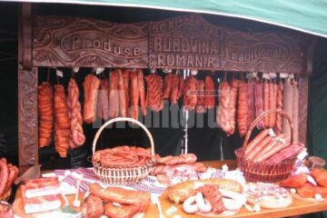 Ofertă bogată de produse la Târgul "Produs în Bucovina"
