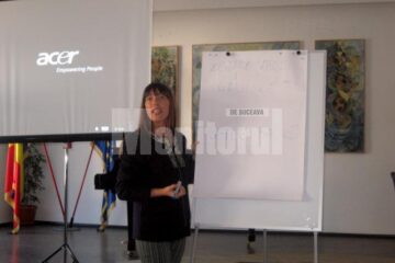 Acțiune organizată de Salvați Copiii la Colegiul de Artă Suceava