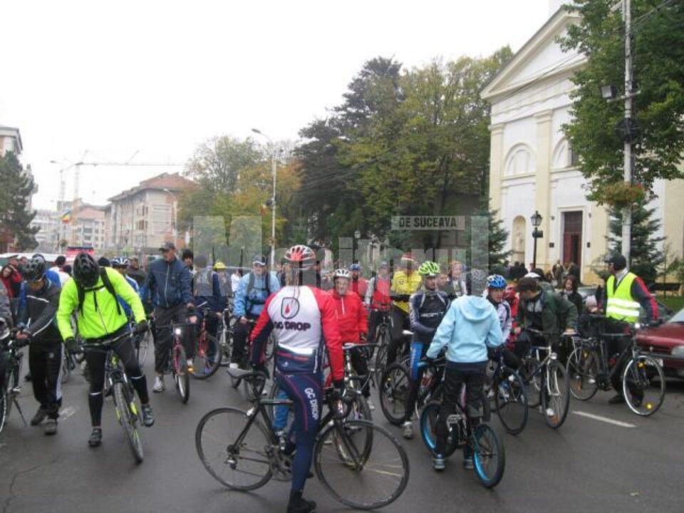 Acțiunea de ieri s-a bucurat de prezența câtorva zeci de bicicliști