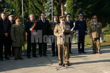 Ceremonialul militar și religios care a marcat Ziua Armatei Române a avut loc în Piața Tricolorului