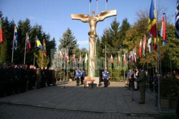 Ceremonialul militar și religios care a marcat Ziua Armatei Române a avut loc în Piața Tricolorului