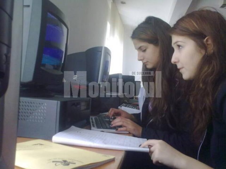 Cercul de informatică, redeschis la Colegiul Național „Dragoș Vodă”