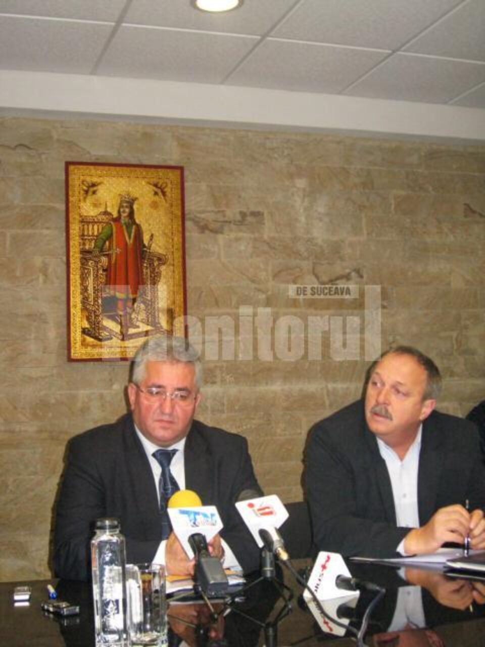 Primarul Ion Lungu și Constantin Plăcintă, director în cadrul Adrem Invest