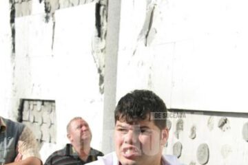 Petrică Mîndrilă era înarmat cu un cuțit și a fost imobilizat în biroul șefului CARP