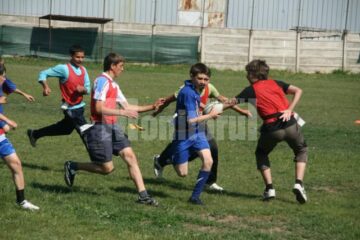 Rugbiul poate fi un sport și pentru copii
