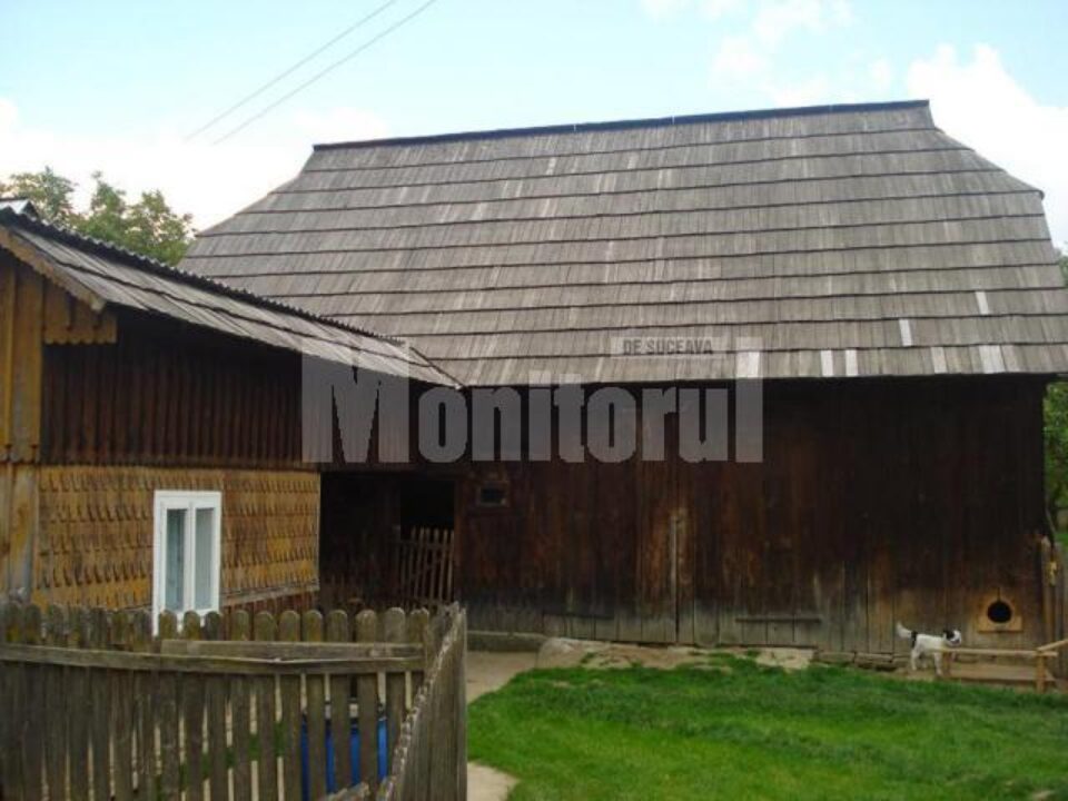 Case vechi, tradiționale, incluse în campania „Salvează Satul Bucovinean! Adoptă o casa!”