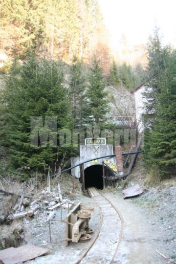 Exploatarea de uraniu de la Crucea