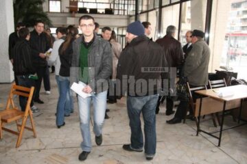 La târgul de locuri de muncă de ieri au participat în jur de 300 de persoane
