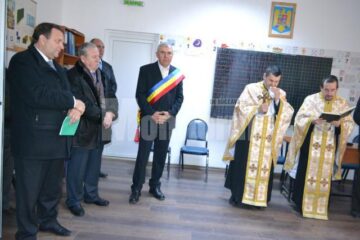 Grădiniță ridicată cu fonduri guvernamentale, inaugurată la Poieni-Solca