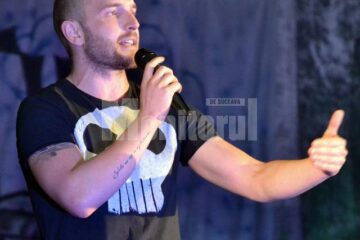 Bordea, pe scena balului de la Economic: Când văd părinți care se leagă de copiii lor că beau la 16, 17, 18 ani, mor