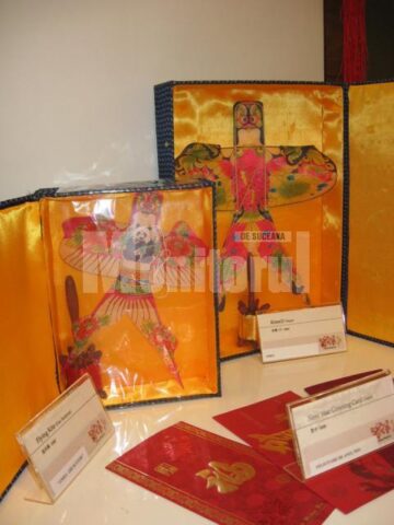 Exponate prezentate în expoziția “Festivaluri și Tradiții Chinezești”