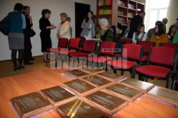 Plachetele aniversare au ajuns la foști și actuali colaboratori ai publicației Polonus