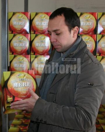 Andrei Toma spune că sucul de mere produs la Fălticeni este 100% natural