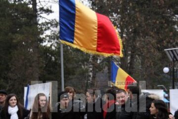 În parcul Universității s-a sărbătorit românește