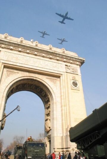 Parada militară de la Arcul de Triumf