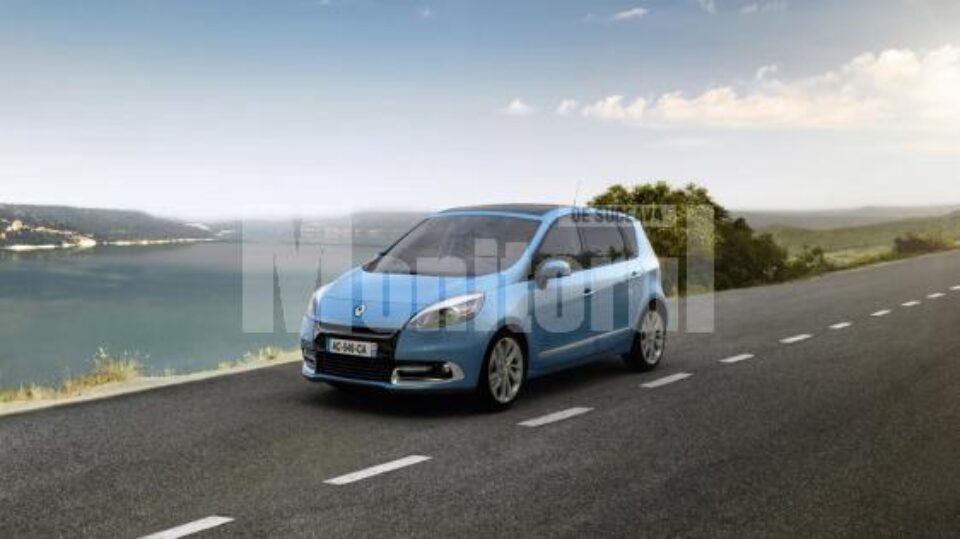 Renault modifică tehnic și estetic monovolumul Scénic