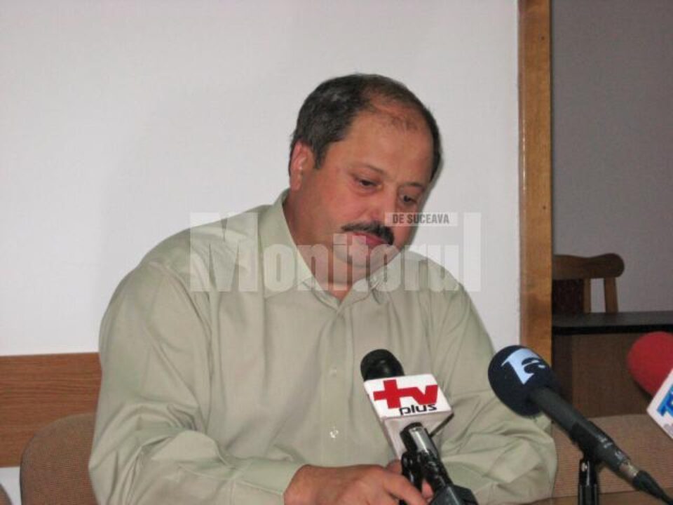 Inspectorul școlar general Petru Carcalete