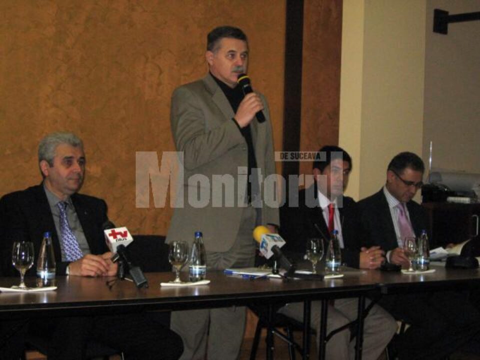 Conducerea ACET și a Primăriei Suceava, alături de reprezentantul Dytras Spania și a firmei de consultanță Eptisa