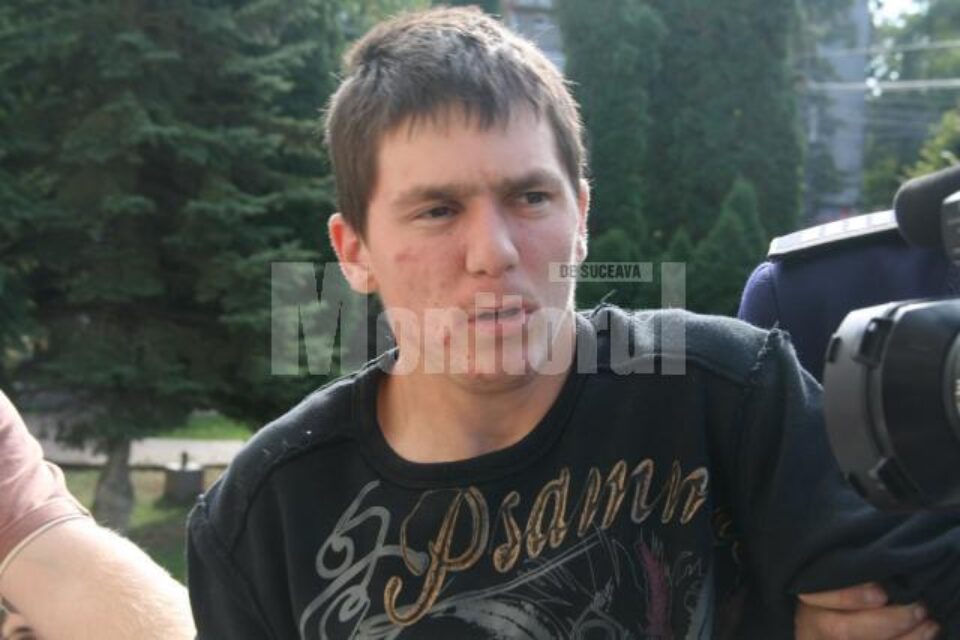 Daniel Ionel Dunga a întreținut relații sexuale cu victima, după ce a omorât-o cu un topor