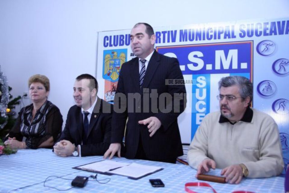Directorul CSM Suceava, Valerică Gherasim, a ținut să le mulțumească tuturor sportivilor, antrenorilor, dar și celor care au susținut financiar activitatea clubului
