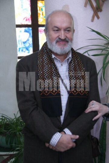 Profesorul Traian Chilimon coordonatorul Cercului Bizantin Art în cadrul căruia s-au realizat icoanele