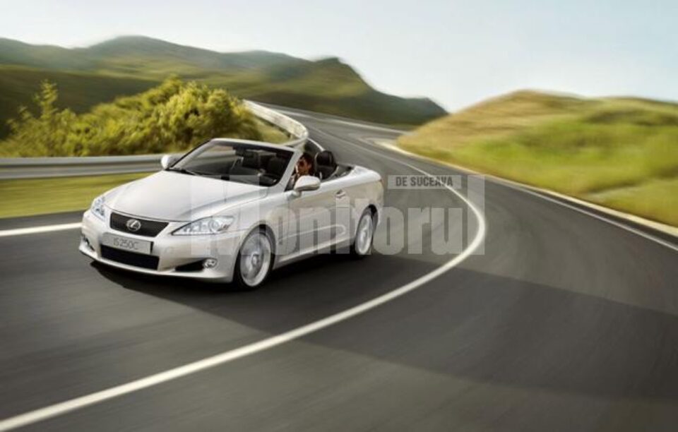 Lexus IS 250 C primește noi retușuri
