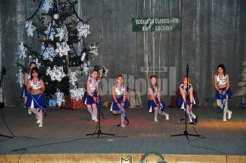 Serbarea „Magia Crăciunului” a inclus 30 de momente artistice