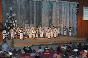 Serbarea „Magia Crăciunului” a inclus 30 de momente artistice