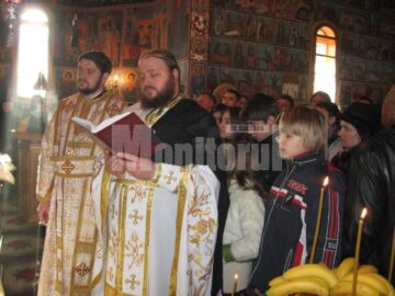 Slujbă arhierească, duminică, la Mănăstirea Voroneț, în ziua Sfântului Daniil Sihastrul