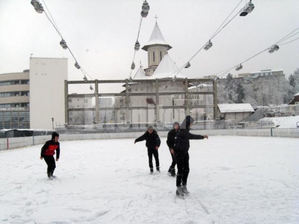 Patinoarul Areni în prima oră de funcționare de anul acesta