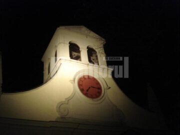 Grupul „Flori de măr” din Rasca i-a colindat pe elvețieni
