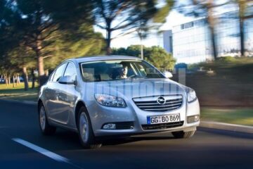 Opel introduce pe Insignia motorul biturbo diesel de 195 CP