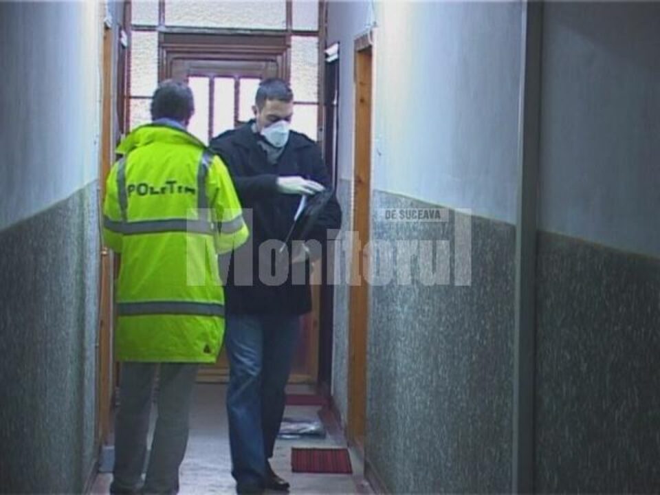 La fața locului au ajuns criminaliștii și judiciariștii de la Biroul de Investigații Criminale al Poliției municipiului Suceava