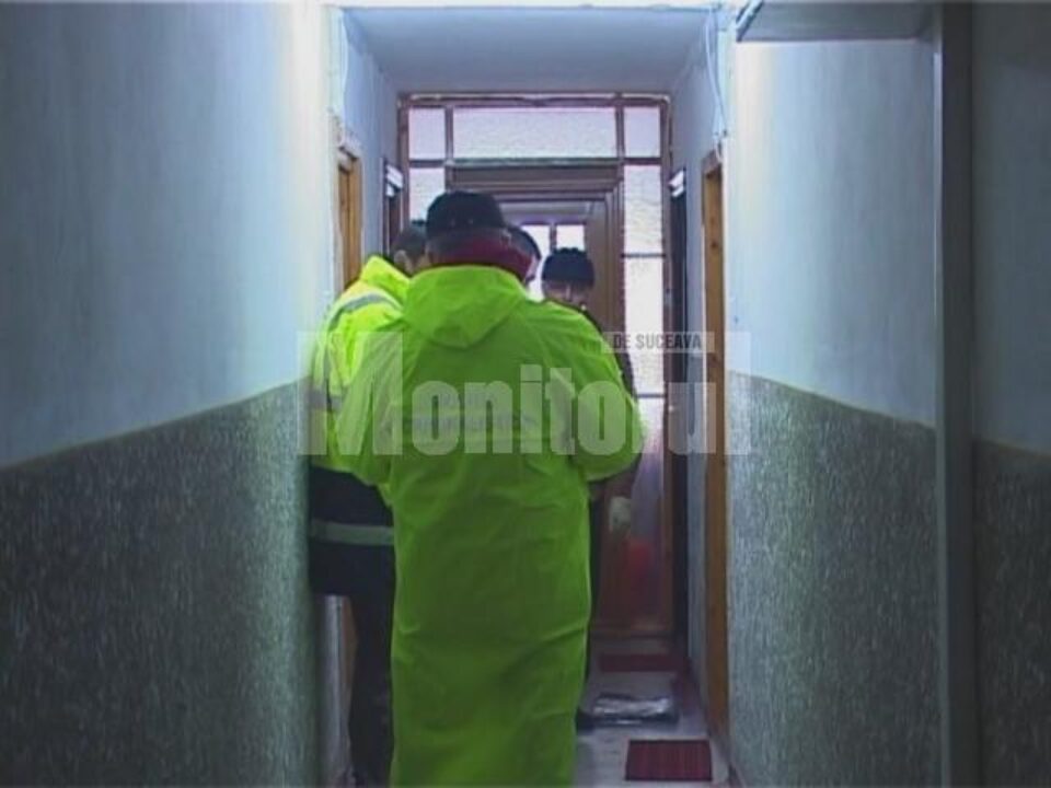 La fața locului au ajuns criminaliștii și judiciariștii de la Biroul de Investigații Criminale al Poliției municipiului Suceava